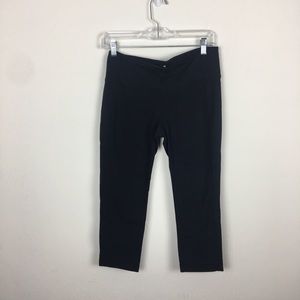 Athleta black cropped workout leggings